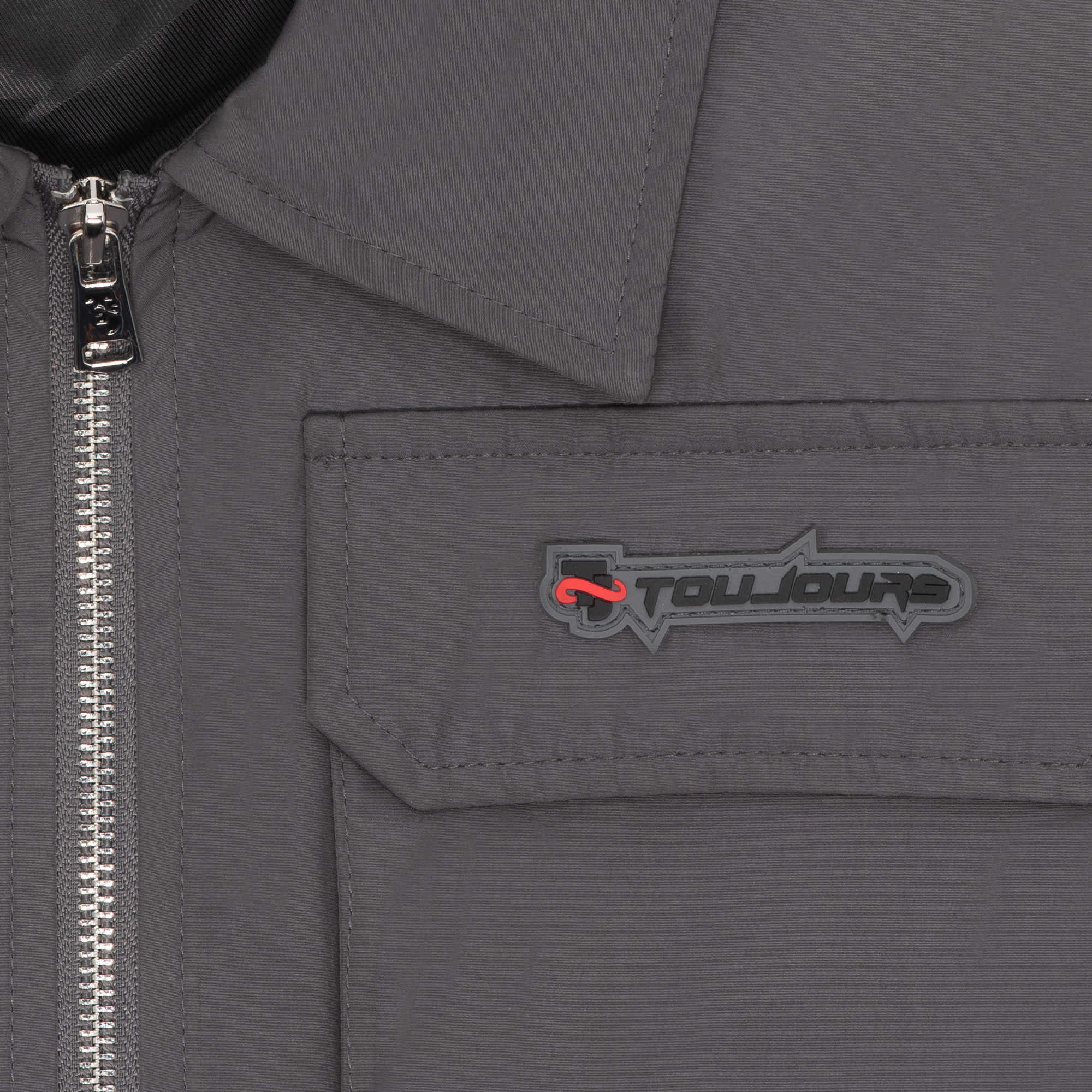 „Universelle Trainingsjacke“